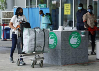 Nigeria reverses decision to reopen school